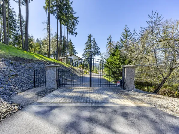 4048 Eagle View Dr, Eugene, OR 97405