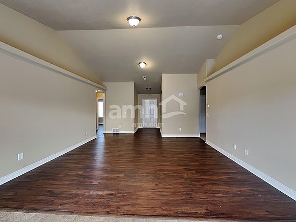 5th image of 171 N Century Dr