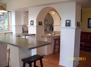 556 W Shadowlawn Dr, Chattanooga, TN 37404