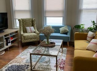 671 Irvine Turner Blvd #2, Newark, NJ 07112