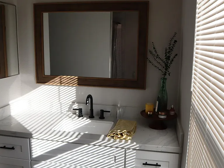 Upstairs hallway bathroom
