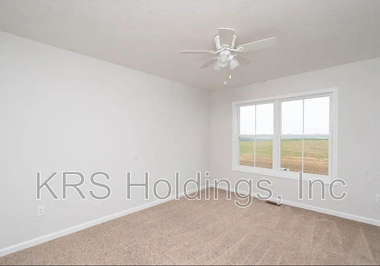 3007 Locust Grove Ct — Photo 9