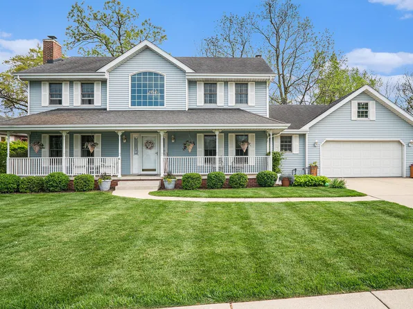 5211 W 75th Ave, Schererville, IN 46375