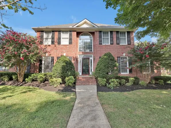 3019 Bowers Ln, Murfreesboro, TN 37129