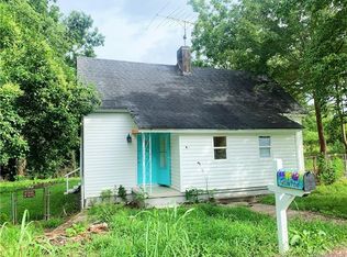 4 Smythe St, Spartanburg, SC 29301