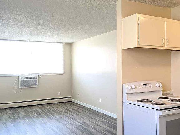 4th image of 1540 Mississippi St #101
