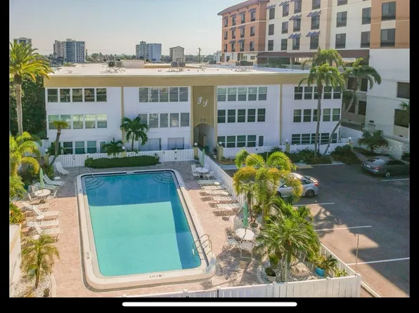 661 Poinsettia Ave APT 306, Clearwater, FL 33767