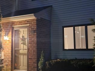 302 Camsten Ct #302, Wayne, PA 19087