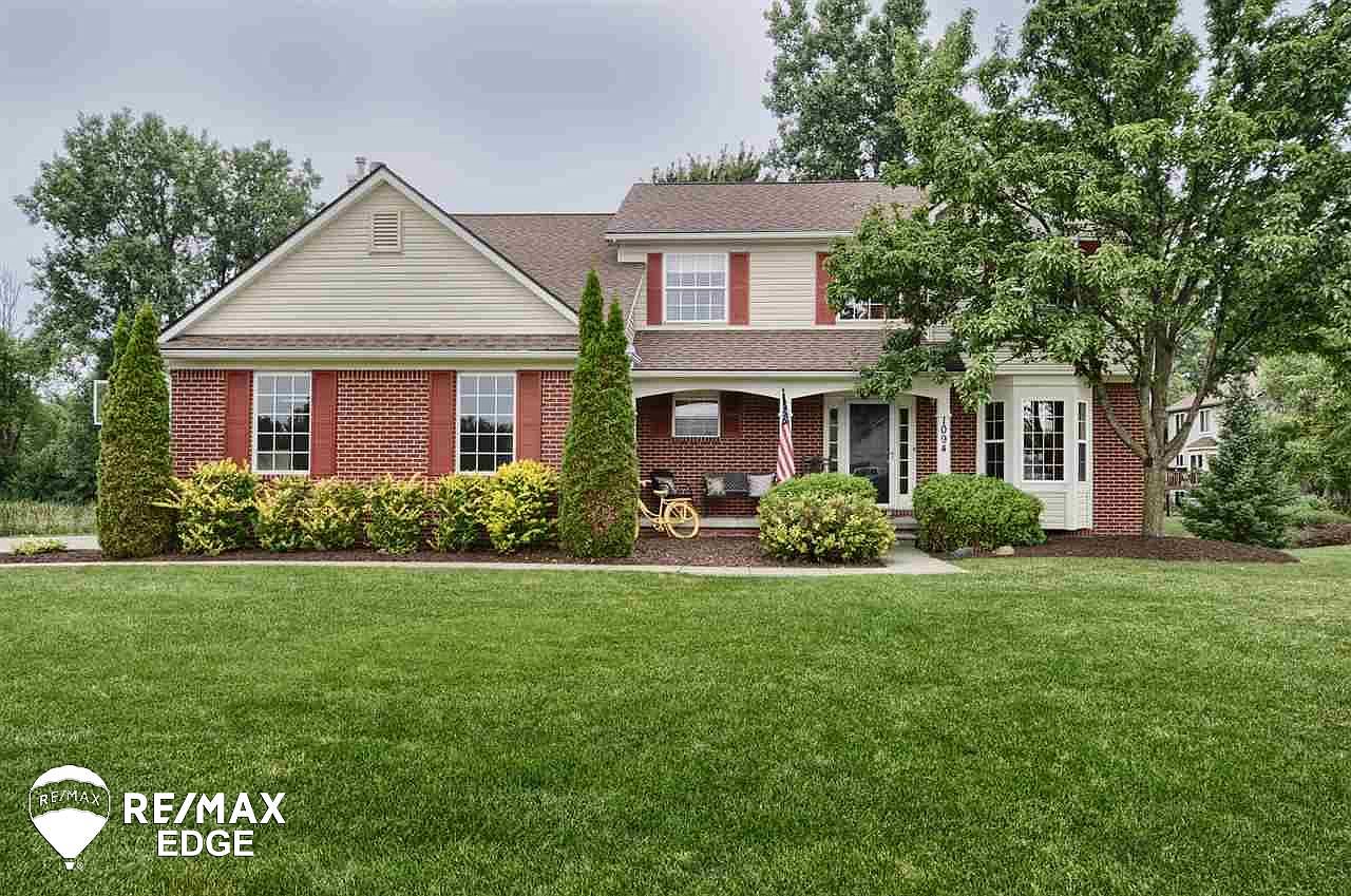 1094 Deer Creek Trl, Grand Blanc, MI 48439 Zillow