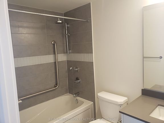 5th image of 99 John St #2307