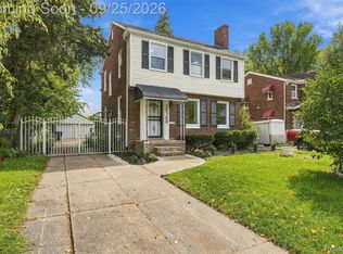 15760 Oakfield St, Detroit, MI 48227