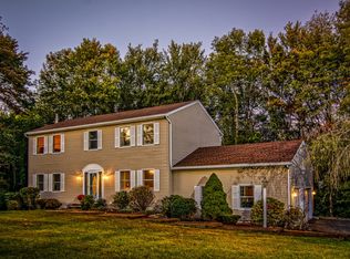 141 Woodland Rd, Southborough, MA 01772