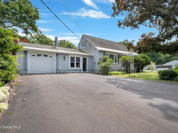 13 Collamer Drive, Malta, NY 12020