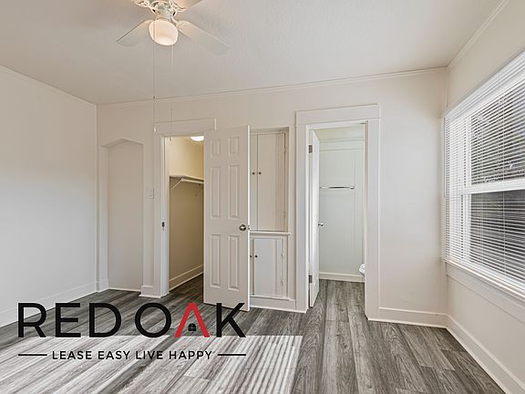 3rd image of 1341 Barrington Way Unit A