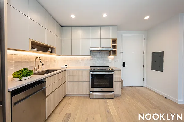 Rented by Nooklyn NYC LLC | media 2
