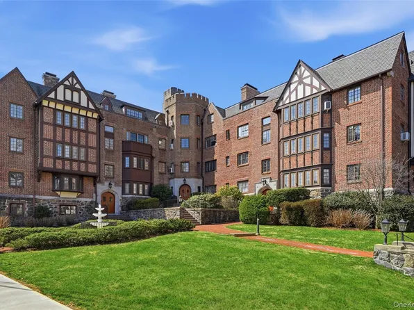 6 Davis Avenue #C-22, Rye, NY 10580