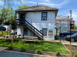 209 Chancellor St #B, Charlottesville, VA 22903