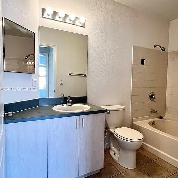 116 SW Peacock Blvd #9-206 — Photo 23