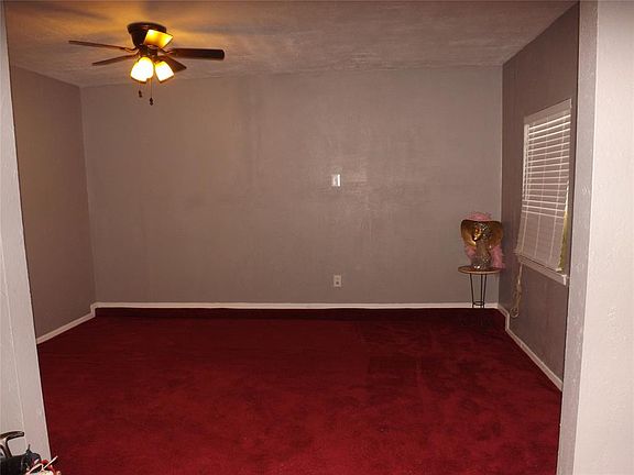2nd image of 3230 Little River Dr