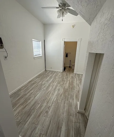 190 Lubeck Rd #5 — Photo 5
