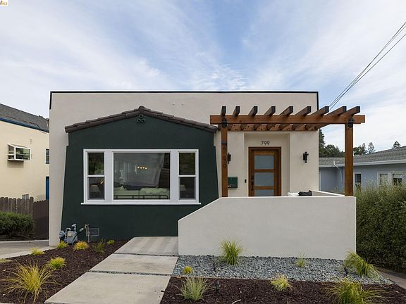 2nd image of 799 Santa Ray Ave