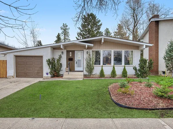 2 Fermont St, Saint Albert, AB T8N 1W8