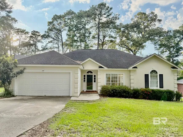 104 Wild Oak Dr, Daphne, AL 36526