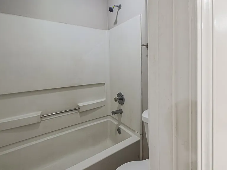 10368 Palmer Cv — Photo 12