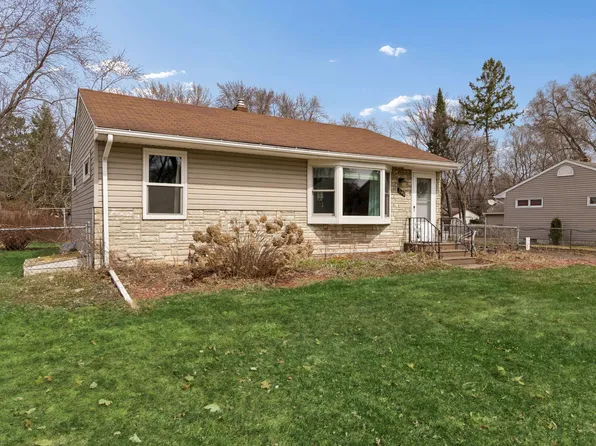 549 Doris Ave, Shoreview, MN 55126