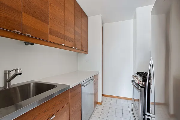 Rented by Compass | media 69