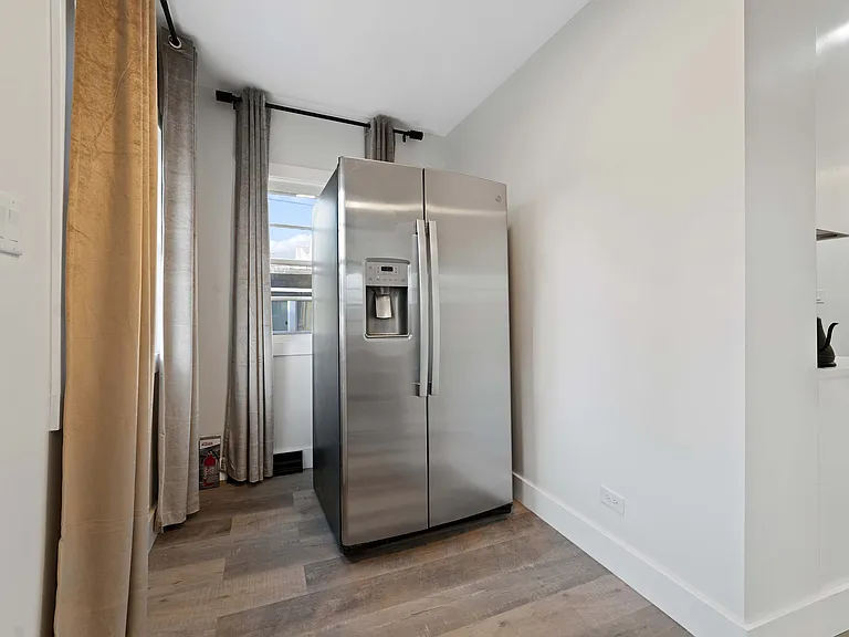 3307 Clinton Ave — Photo 11