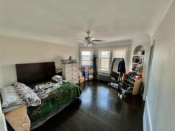 5th image of 5454 N Campbell Ave #C