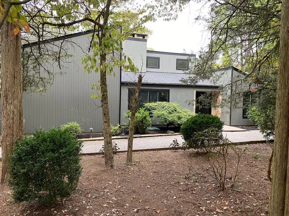 3 Dalley St, Whitehouse Station, NJ 08889