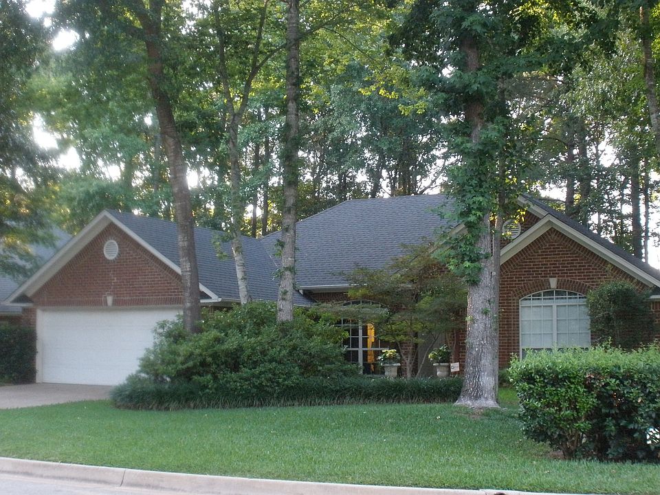 Beautiful Front Yard