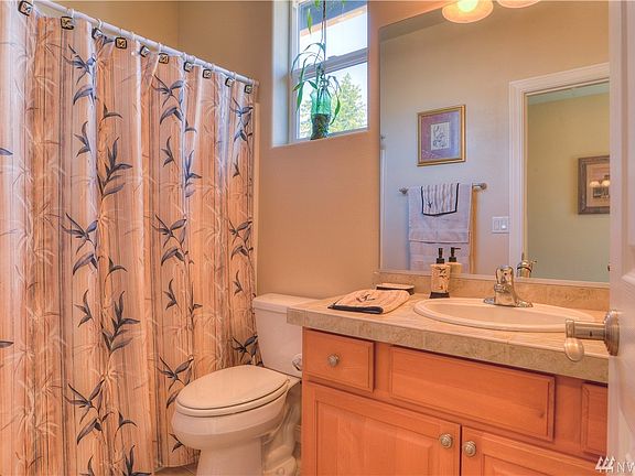 5th image of 4811 Bend Dr NE