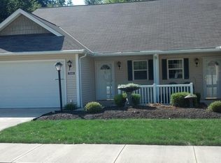 7626 Willow Woods Dr #15A, North Olmsted, OH