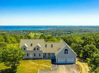 4 Sunrise Smt, Rockland, ME 04841