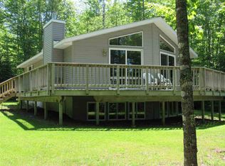 19627 Ravenswood Ct, Lanse, MI 49946