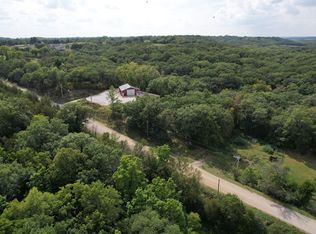 16523 320th Way, Earlham, IA 50072