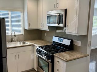 6337 Primrose Ave APT 17, Los Angeles, CA 90068