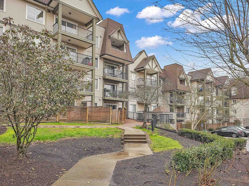 1st image of 12083 92a Ave #304