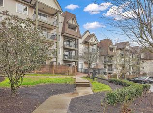 12083 92a Ave #304, Surrey, BC V3V8C8