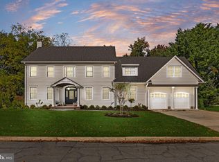 31 Elm Ave, Haddonfield, NJ 08033