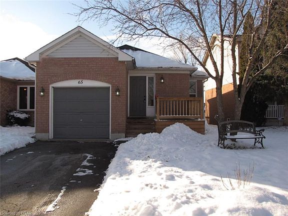 2nd image of 65 Moir Cres
