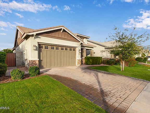 2nd image of 3428 E ARABIAN Drive