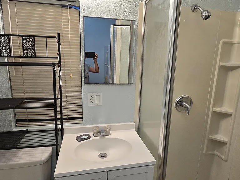 5811 Crystal Rd #2 — Photo 6