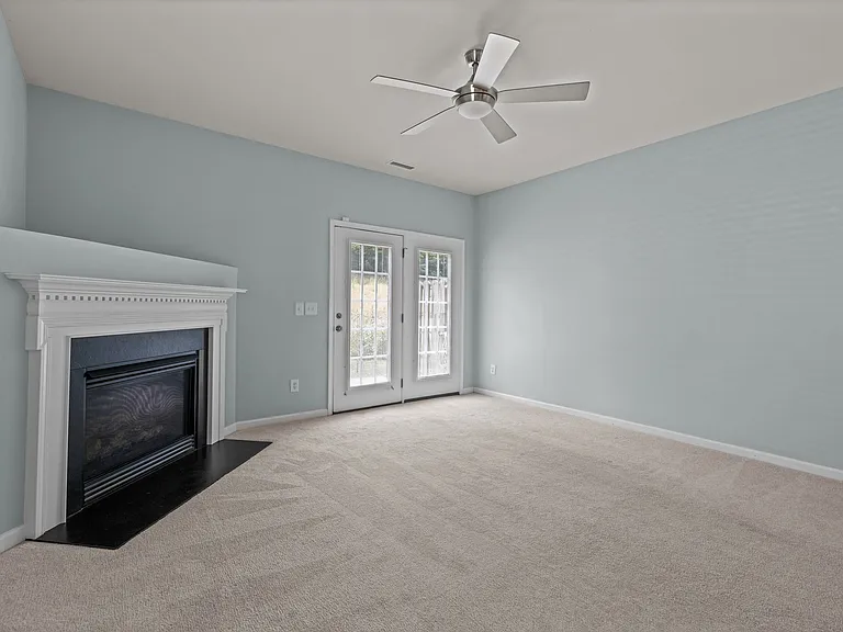 2713 Wyntercrest Ln — Photo 17