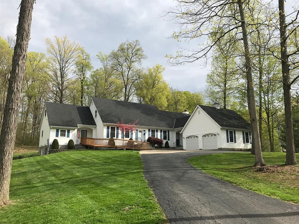 1st image of 8330 Maple Leaf Dr