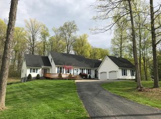 8330 Maple Leaf Dr, Brookville, IN 47012