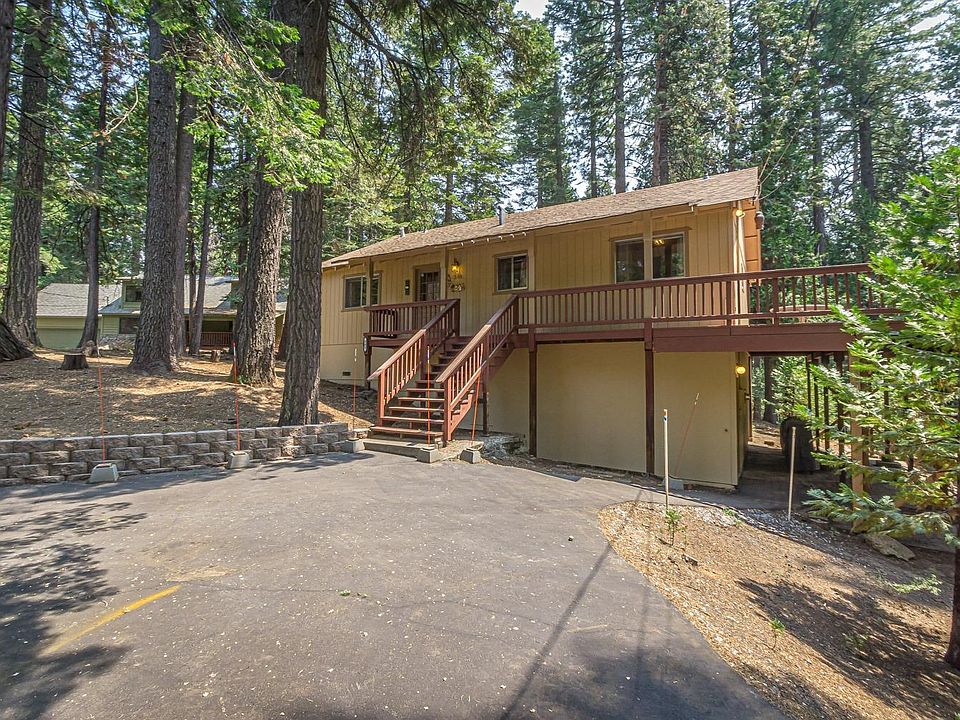 1st image of 301 Kenshaw Ct